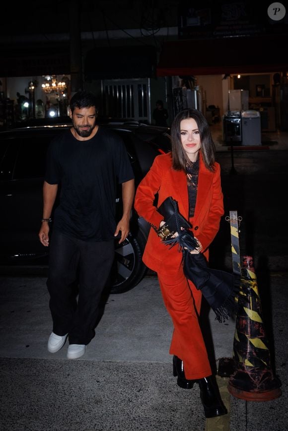 Agora assumidos, Sandy e Pedro Andrade já viajaram juntos, mas nunca falaram sobre o namoro