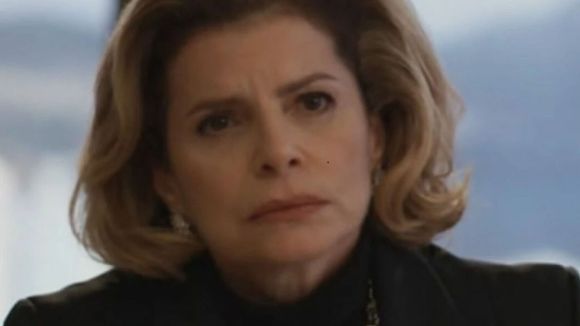 Casamento INÉDITO de 'Vale Tudo' será explosão pura; Globo mantém gravações em segredo e traz Odete Roitman com medo antes da morte