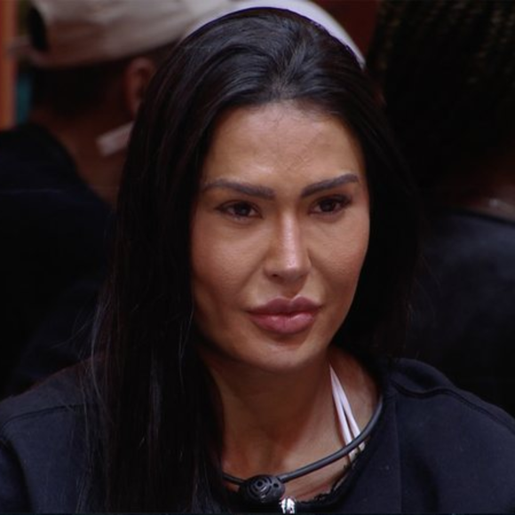 Sumiço e prejuízo: entenda por que Gracyanne Barbosa virou persona non-grata nos bastidores do São João da Thay