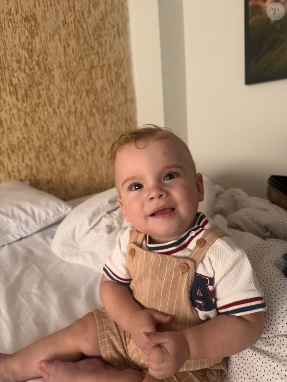 Filho de Isabel Veloso e Lucas Borba, Arthur comemorou 1 ano durante a última internação da mãe