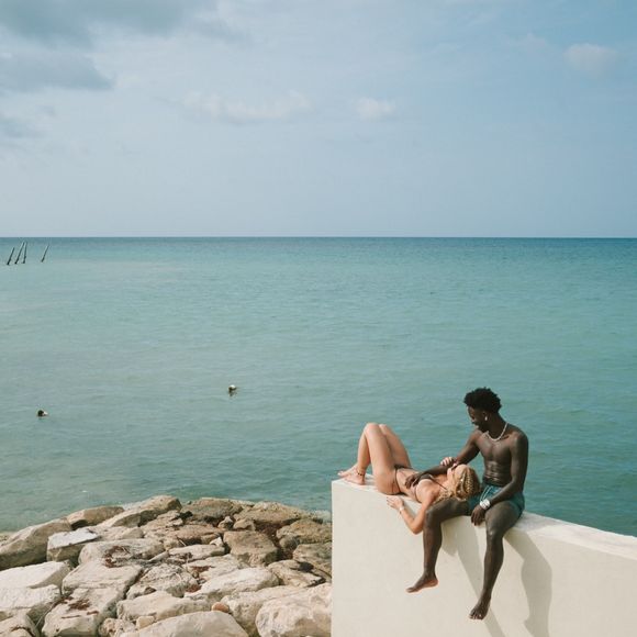 Vini Jr. e Virginia Fonseca surgem em foto durante férias luxuosas na Jamaica