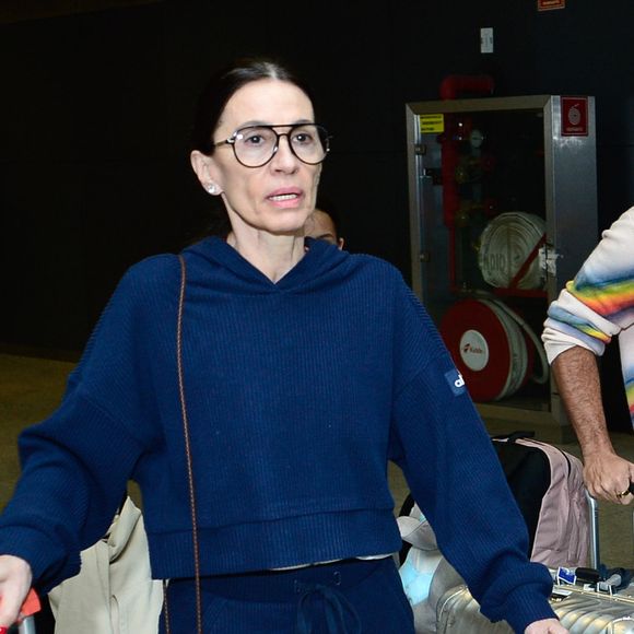 Madrasta de Preta Gil, Flora Gil voltou ao Brasil após morte da cantora, que estava desde maio nos EUA buscando tratamento experimental