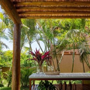 Casa de Heloísa Périssé: foto mostra deque do lado externo. 'Essa casa foi feita para se relacionar, conversar e se divertir. Queria que todos entrassem e pensassem: 'vamos rir e ser felizes'', declarou atriz