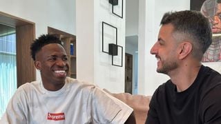 Fisioterapeuta natural de Santos é o responsável por fazer Vini Jr. ganhar músculos e dar adeus às lesões: conheça o preparador físico da atleta, destaque do Brasil na Copa 2026