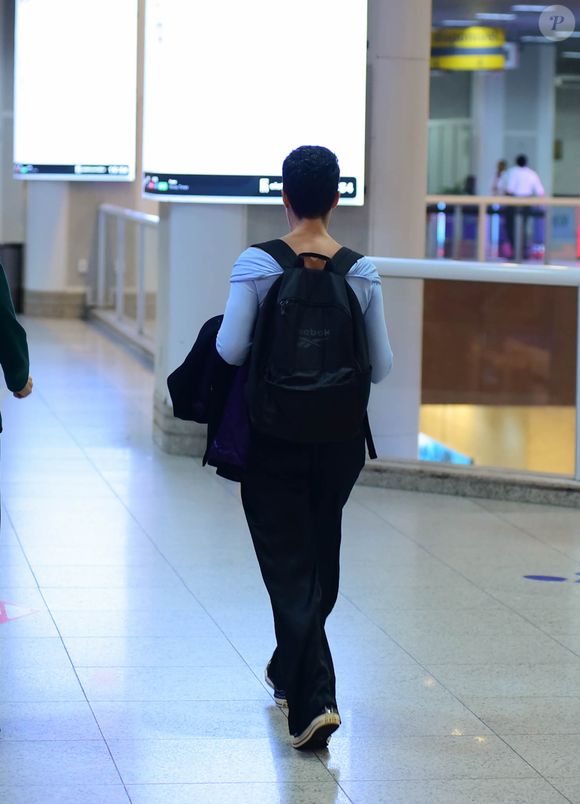 Ana Paula Arósio teve uma breve conversa com o perfil Portal Paparazziando, do repórter Gabriel Rangel