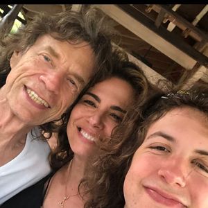 Luciana Gimenez relembrou o bullying mundial que sofreu quando estava grávida do primeiro filho, fruto da relação com Mick Jagger