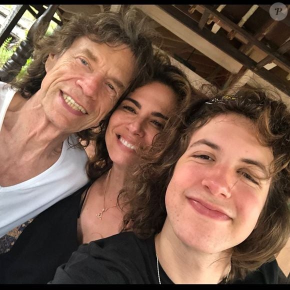 Luciana Gimenez relembrou o bullying mundial que sofreu quando estava grávida do primeiro filho, fruto da relação com Mick Jagger
