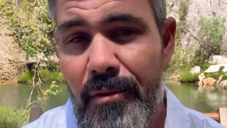 'Só posso agradecer a todo mundo': Juliano Cazarré, de 'Três Graças', debocha após ser massacrado por famosos por evento de 'homens fortes'