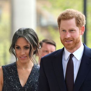 “Não consigo entender como seria possível haver uma reconciliação sem o envolvimento de toda a família”, disse, citando ainda a ausência da duquesa Meghan Markle, de 44 anos.