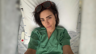 O que aconteceu com Carolina Dieckmmann? Após ficar mais de 4 dias hospitalizada, atriz atualiza estado de saúde e doença: 'Febre é coisa séria...'
