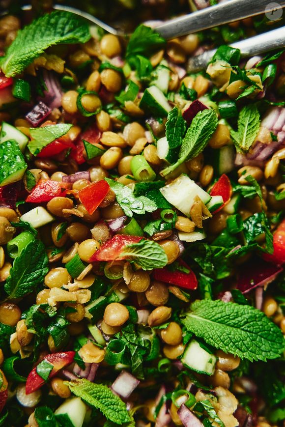 Segundo crenças, a lentilha atrai prosperidade, riqueza e fartura no ano em que se inicia