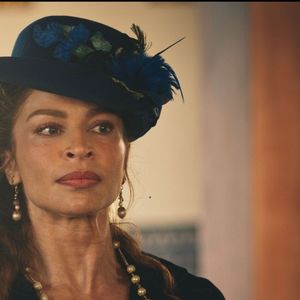 Em 1986, 'Dona Beja' buscava entreter com o escândalo e a sensualidade para gerar audiência na Manchete, enquanto a releitura de 2026 foca na força da personagem principal e de pessoas ligadas à ela.