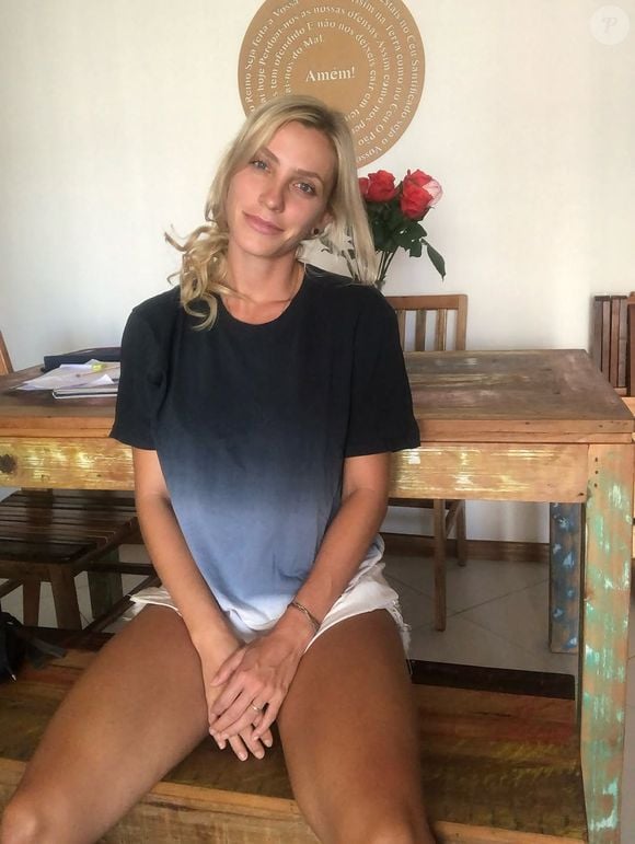 Fernanda Colombo, do 'MasterChef Brasil', já enviou nudes sem querer para a família: '10 fotos'