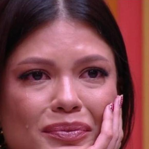 Vitória Strada não conseguiu favoritismo do público segundo a enquete UOL