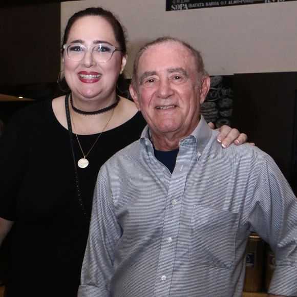 'Deus quem botou no meu caminho': Renato Aragão fez declaração emocionante a Lílian Aragão em casamento em agosto de 1995