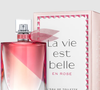 Perfume La Vie Est Belle En Rose é uma das sete variantes do ícone da perfumaria internacional, marcado por seu teor suave e com a presença de rosas.