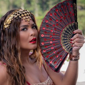 Fãs apoiam Geisy Arruda nas redes sociais após revelações sobre ex-companheiro