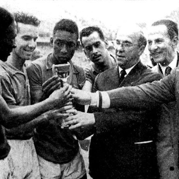 Zagallo, Djalma Santos, Pelé, Zito, Paulo Machado de Carvalho, Taça Jules Rimet