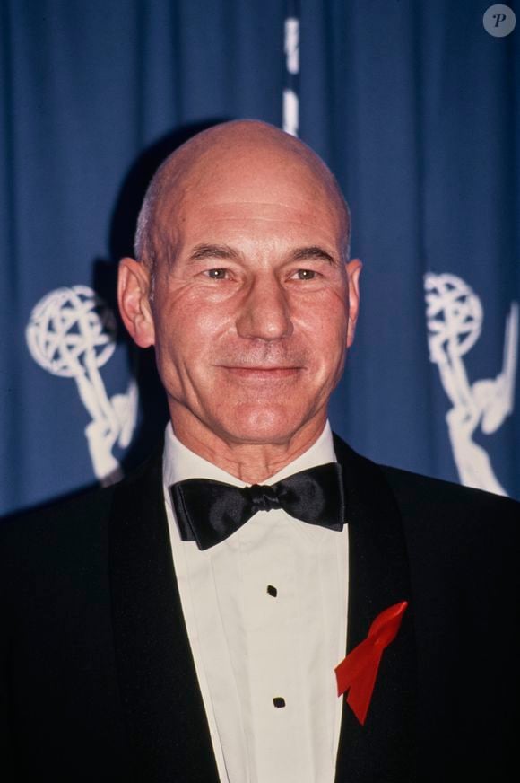 Patrick Stewart ficou conhecido por interpretar o Professor Charles Xavier, também chamado de Professor X, na franquia 'X-Men'. O britânico morreu aos 86 anos