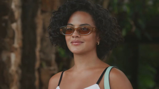 Achou que ela iria para a geladeira? Após denunciar misoginia nos bastidores de 'Vale Tudo', Bella Campos ganha destaque em clássico da Globo