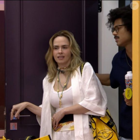 BBB 26 marca a volta de Ana Paula Renault aos realities após sua participação polêmica em A Fazenda; agora, a veterana parece jogar com mais cautela