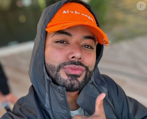 Mãe de Kamylinha revelou à assistência social apoiar filha a seguir gravando vídeos com Hytalo Santos e indicou melhora no comportamento da menor