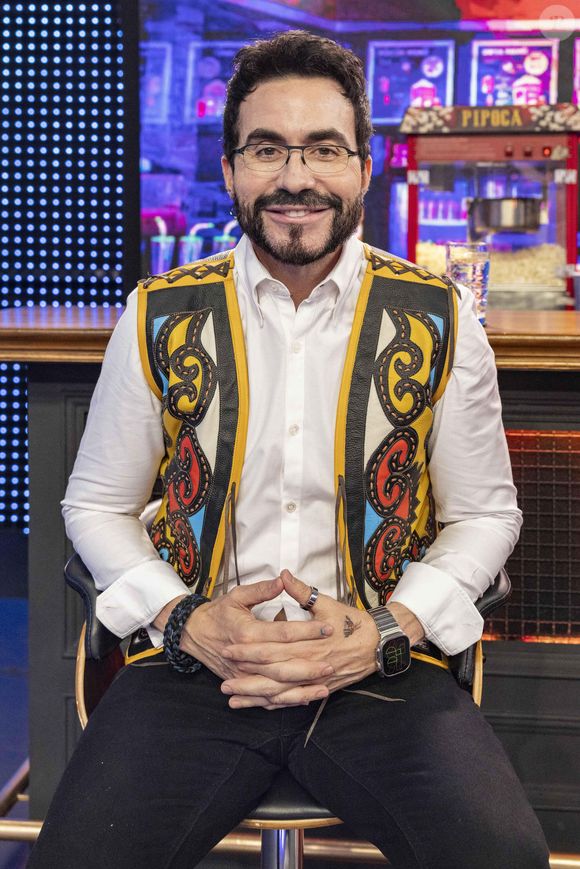 Padre Fábio de Melo na Justiça: religioso afirma ter comprado voo direto para Nova York, mas no momento da decolagem, em 25 de dezembro, viagem acabou adiada