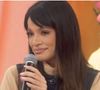 Ingrid Gaigher, a Lucimar de 'Vale Tudo', cantou 'Brasil', interpretado por Gal Costa na abertura da novela, no 'Encontro com Patrícia Poeta