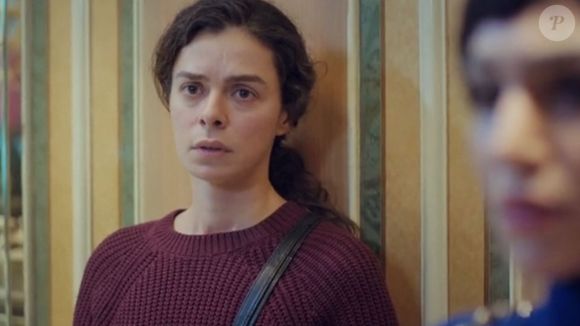 Bahar compra vestido de noiva para Ceyda na reta final da novela 'Força de Mulher'