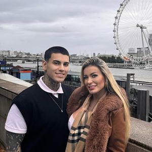 Conhecido por sua atuação como criador de conteúdo adulto, Arthur Urach decidiu realizar uma harmonização íntima. Segundo ele, a motivação partiu de um desejo pessoal por mais segurança e entrega durante o sexo.