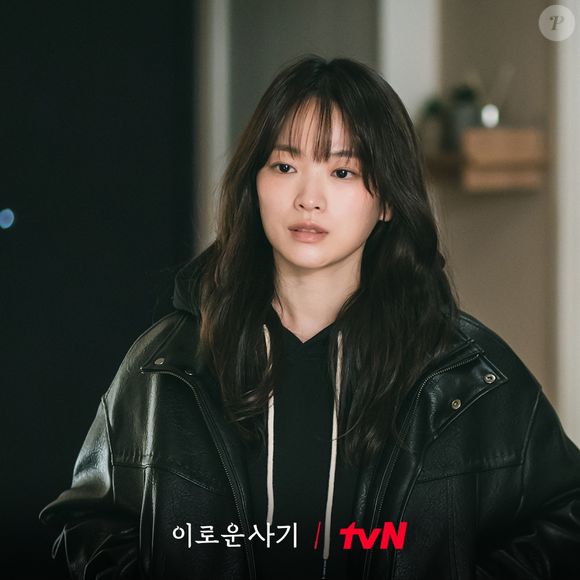 Recentemente, Chun Woo-hee começou dois hobbies para se dedicar no tempo livre: as aulas de mergulho e violoncelo