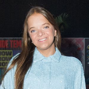 Rafa Justus elege conjunto de cropped brilhante e bolsa grifada para segundo dia do Lollapalooza 2025. Veja fotos!