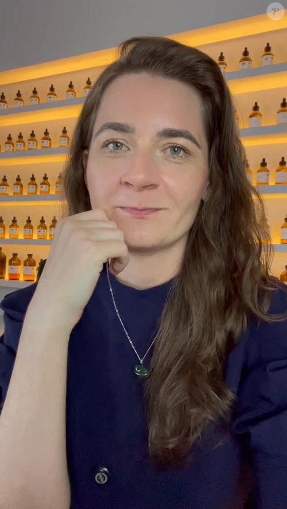 O cérebro precisa de sinais de que uma etapa terminou. Segundo Daiana Petry, guardar o celular, reduzir a iluminação, diminuir os estímulos e repetir um ritual podem ajudar a marcar a passagem para o descanso