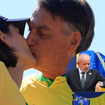 Michelle Bolsonaro chama Lula de 'cacheiro sem vergonha' e revela se quer concorrer à presidência em 2026: 'Focados em...'