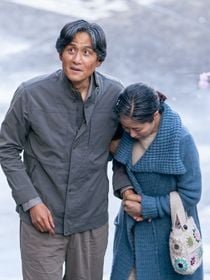 Bati 'Pousando no Amor' e 'Rainha das Lágrimas' no liquidificador e o resultado foi o melhor dorama de romance e drama da Netflix