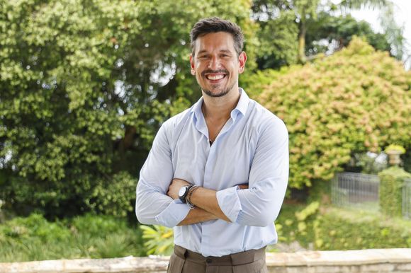 Na novela ‘Vale Tudo’, Renato será diagnosticado com burnout