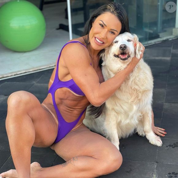 Gracyanne Barbosa também recorreu a aplicações de botox e preenchedores