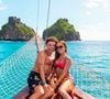 Anitta comemorou seu aniversário de 32 anos com uma viagem por Fernando de Noronha no último final de semana