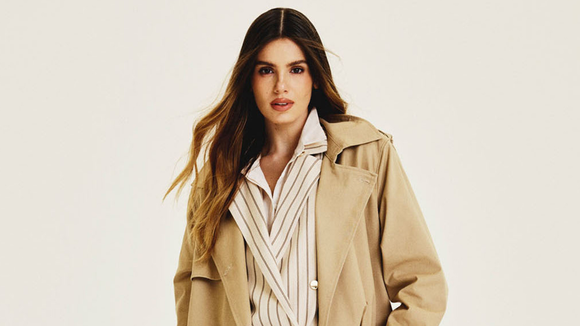 Entrevista | 'Usei bastante o guarda roupa do Klebber', admite Camila Queiroz sobre desafios de se vestir na gravidez; atriz elege o combo 'armadura' que a faz se sentir segura