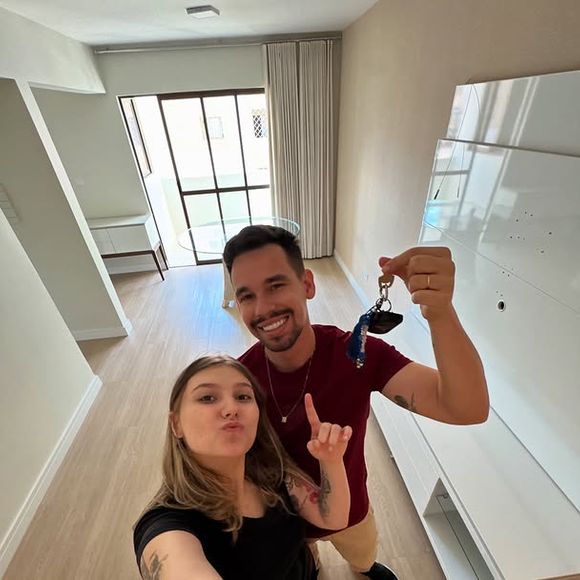 Isabel Veloso e Lucas Borbas moravam juntos antes da influencer morrer vítima de câncer