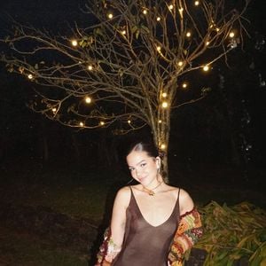 Mel Maia revelou que fez aplicação de botox nas axilas para conter o suor