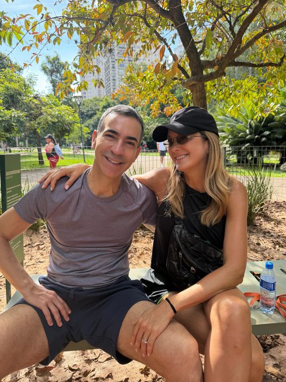 Ticiane Pinheiro e César Tralli mantêm o romantismo no casamento e se consideram 'eternos namorados'