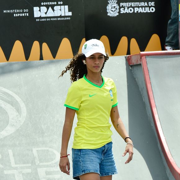Rayssa Leal terminou em quarto lugar na final do Mundial de Skate Street, disputado neste domingo (08), em São Paulo