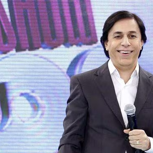 Tom Cavalcante teve outra passagem marcante pela Record TV nos anos 2000, quando comandava o ‘Show do Tom’