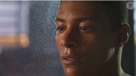 Marlon (Humberto Morais) teme a morte da mãe