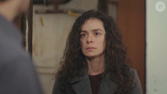 Arif é surpreendido com revelação de Bahar sobre ele estar presente em um sonho dela na novela 'Força de Mulher', capítulo de terça-feira, 17 de junho de 2025