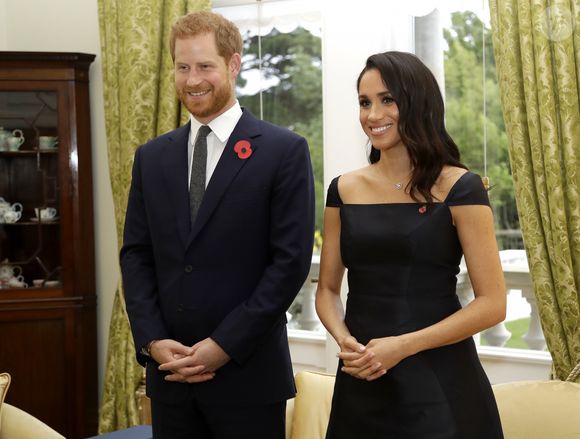 Meghan Markle e Príncipe Harry não estão com as prioridades aliadas, segundo fonte