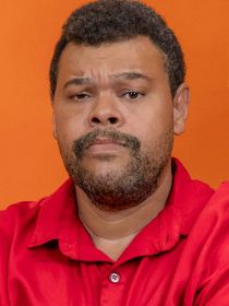 Fora do 'BBB 26', Babu Santana é acusado de ignorar Ceci Ribeiro, do 'Bate-papo BBB', e apresentadora da Globo quebra silêncio: 'Me senti...'