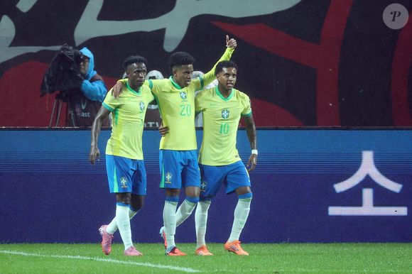 A Seleção Brasileira fez cinco gols contra a Coreia do Sul em partida nesta sexta-feira (10)