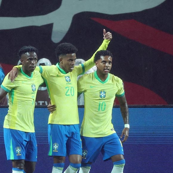 A Seleção Brasileira fez cinco gols contra a Coreia do Sul em partida nesta sexta-feira (10)